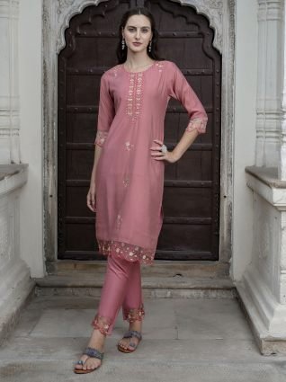 Women s Embroidered Yoke Design Straight Kurta Set suits