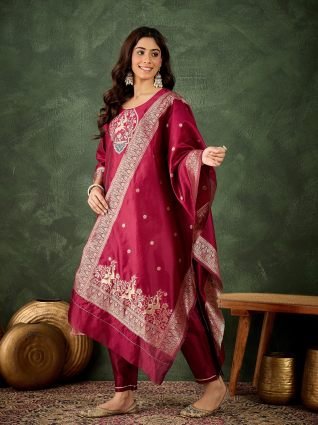 Women s Silk Blend Banarasi Jacquard Zari Woven Straight Kurta Pant with Dupatta Set