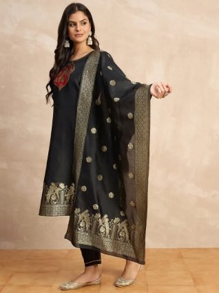 Women s Silk Blend Banarasi Jacquard Zari Woven Straight Kurta Pant with Dupatta Set