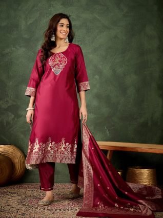 Women s Silk Blend Banarasi Jacquard Zari Woven Straight Kurta Pant with Dupatta Set