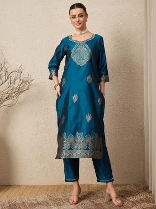Women s Silk Blend Banarasi Jacquard Zari Woven Straight Kurta Pant with Dupatta Set