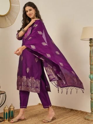 Women s Silk Blend Banarasi Jacquard Zari Woven Straight Kurta Pant with Dupatta Set