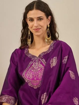 Women s Silk Blend Banarasi Jacquard Zari Woven Straight Kurta Pant with Dupatta Set