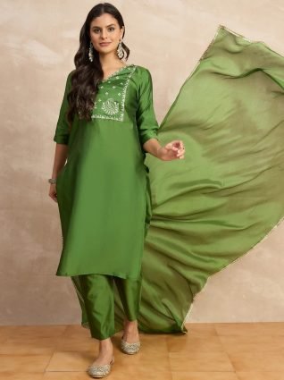 Women s Silk Blend Embroidery Kurta Pant Set with Dupatta
