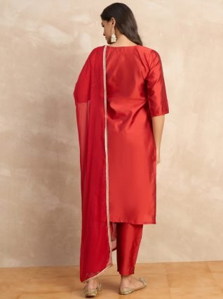 Women s Silk Blend Embroidery Kurta Pant Set with Dupatta