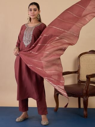 Women   s Traditional Kurta Pant Set with Dupatta