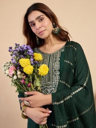 Women   s Traditional Kurta Pant Set with Dupatta