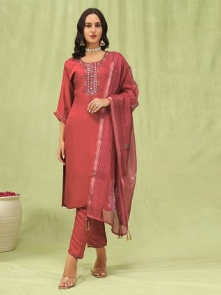 Women   s Viscose Roman Silk Embroidery Straight Kurta Pant with Dupatta Set