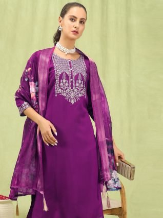 Women   s Viscose Roman Silk Embroidery Straight Kurta Pant with Dupatta Set