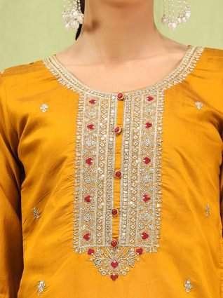 Women   s Viscose Roman Silk Embroidery Straight Kurta Pant with Dupatta Set