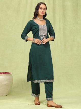 Women   s Viscose Roman Silk Embroidery Straight Kurta Pant with Dupatta Set