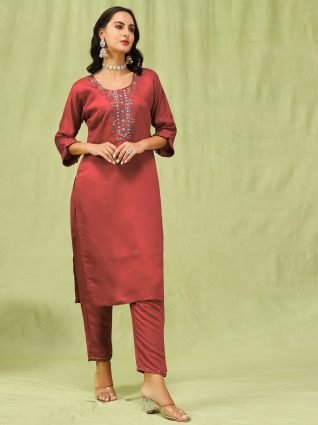 Women   s Viscose Roman Silk Embroidery Straight Kurta Pant with Dupatta Set