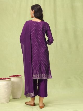 Women   s Viscose Roman Silk Embroidery Straight Kurta Pant with Dupatta Set