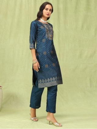 Women   s Viscose Roman Silk Embroidery Straight Kurta Pant with Dupatta Set