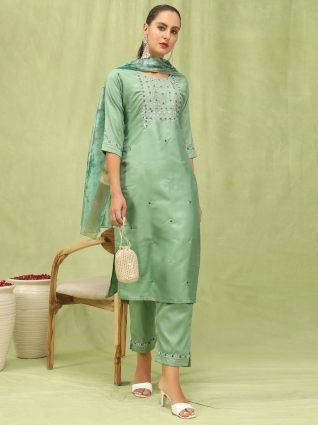 Women   s Viscose Roman Silk Embroidery Straight Kurta Pant with Dupatta Set