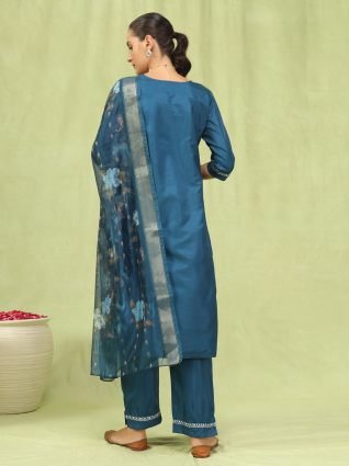 Women   s Viscose Roman Silk Embroidery Straight Kurta Pant with Dupatta Set