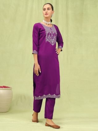 Women   s Viscose Roman Silk Embroidery Straight Kurta Pant with Dupatta Set