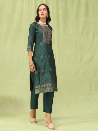 Women   s Viscose Roman Silk Embroidery Straight Kurta Pant with Dupatta Set