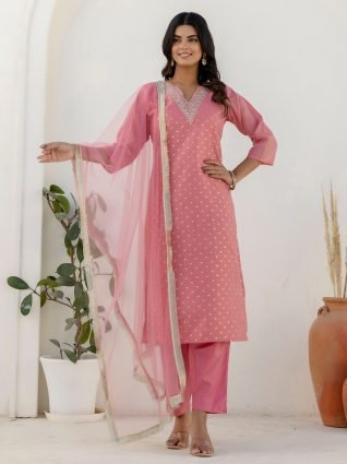 Women Silk Blend Kurta Pant Dupatta Set
