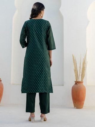 Women Silk Blend Kurta Pant Dupatta Set
