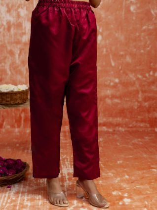 Women Silk Blend Kurta Pant Dupatta Set