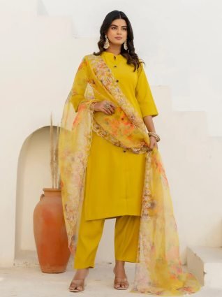 Yellow Silk Blend Women Ethnic Suit Sets